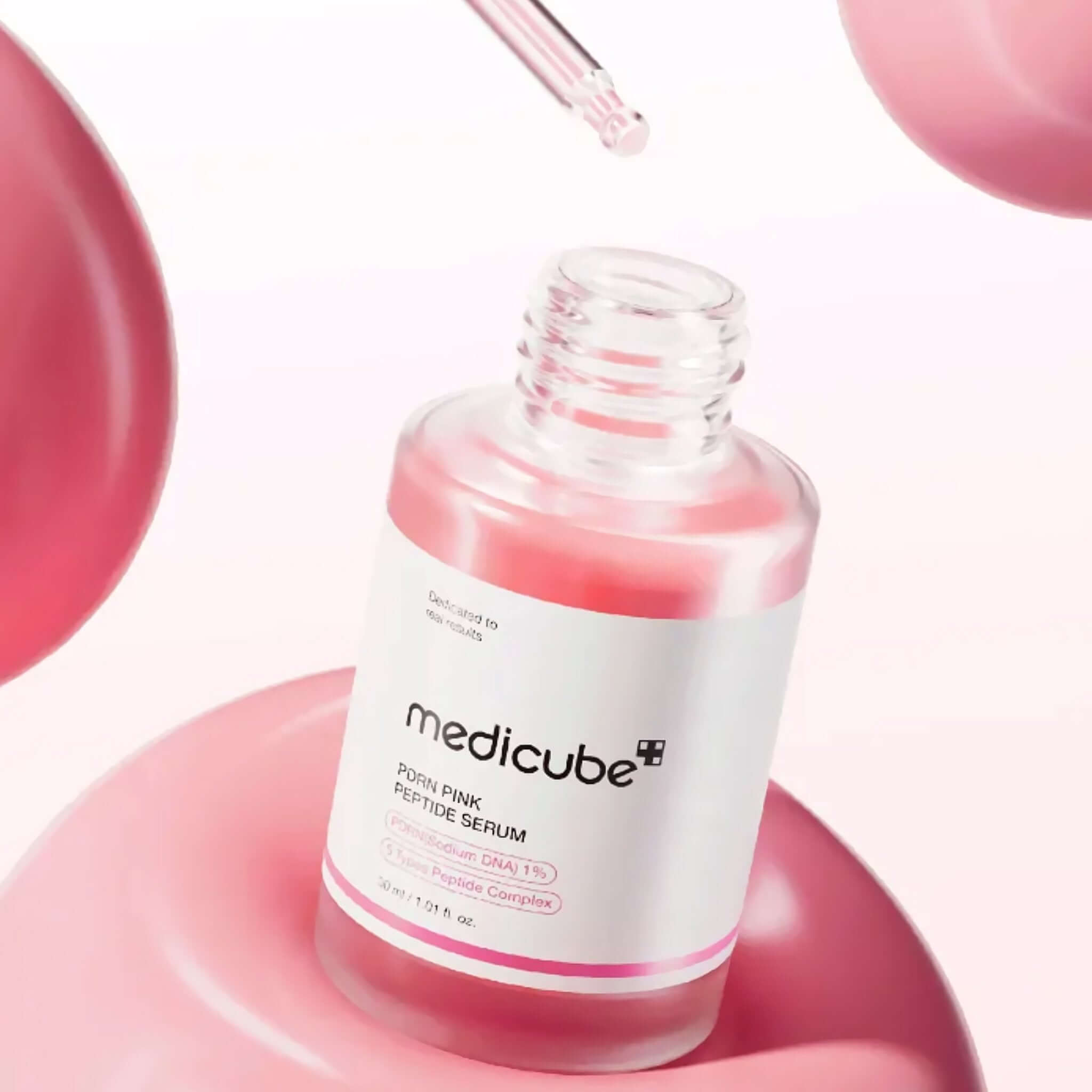 MEDICUBE PDRN Pink Peptide Serum (30ml)